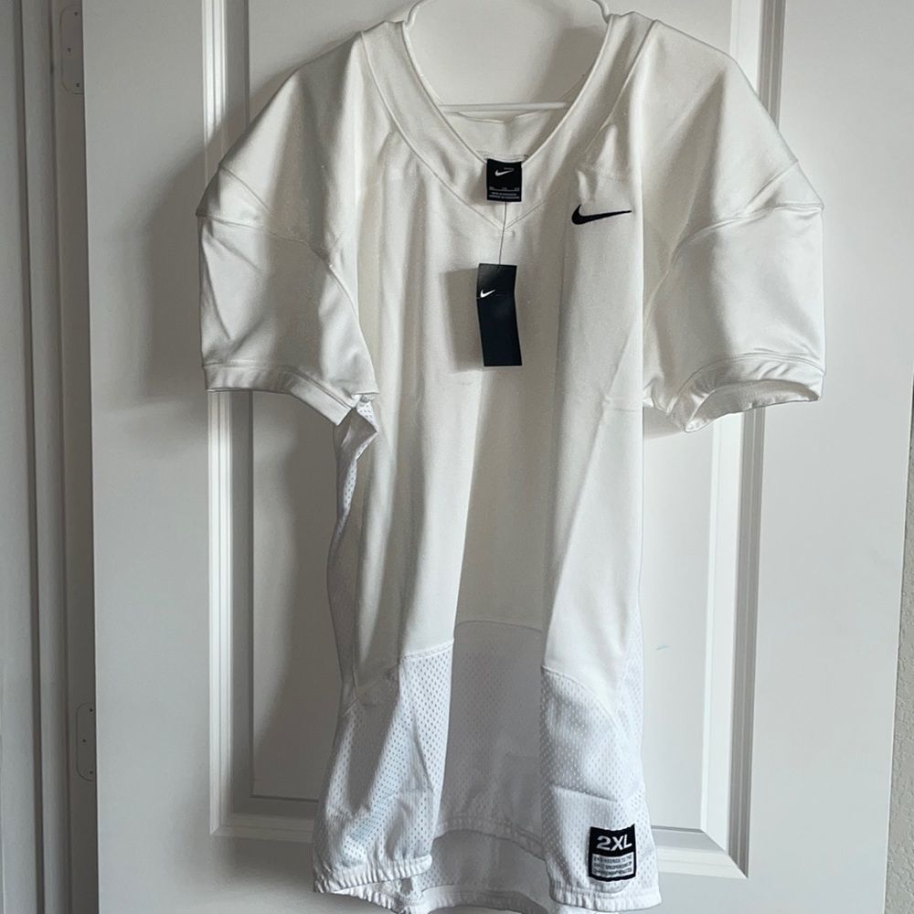 Nike- Mens XXL- Football Jersey🆕